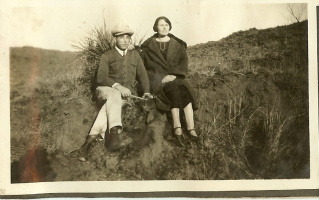17d  Elbert and Blanche Archer